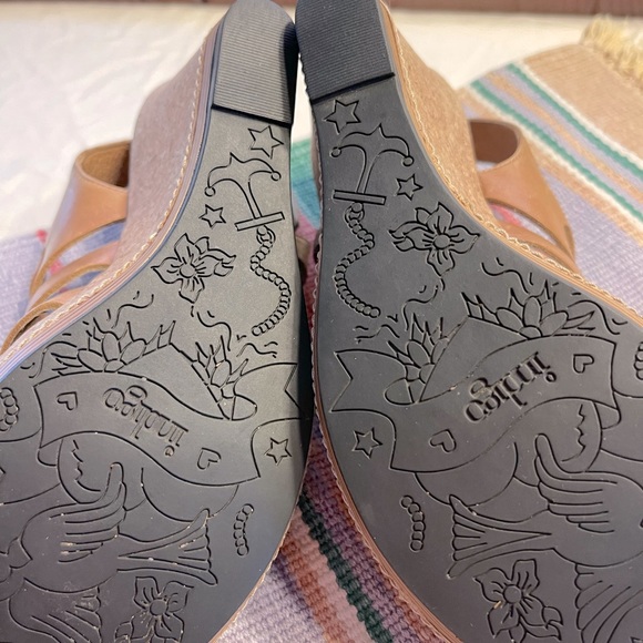 Indigo by Clark’s cork wedge sling back strappy sandals 3.5 inch heel size 6.5 - Picture 8 of 14